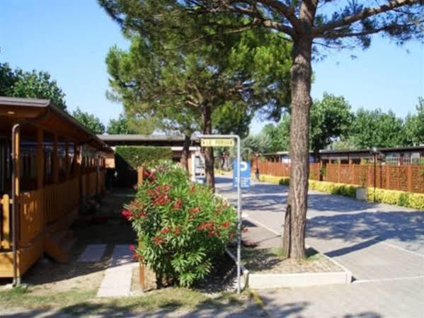 Happy Camping Village 贝拉里亚-伊贾马里纳 外观 照片